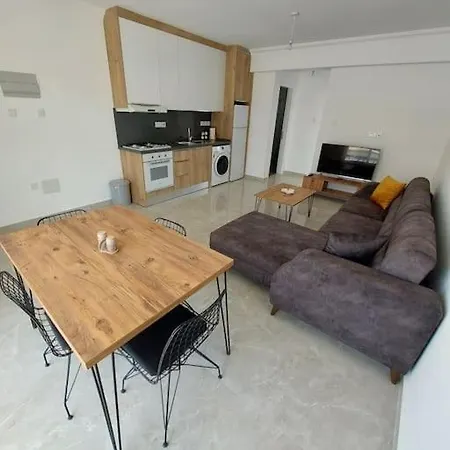 Apartment 1 Bedroom - New Furnishings